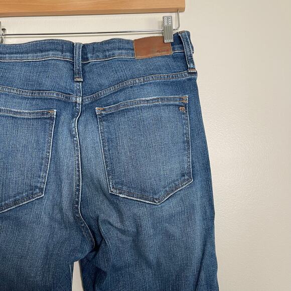 Madewell • 10" High Rise Skinny Jeans Cutout Tulip Hem Edition Matson Wash - Picture 4 of 8